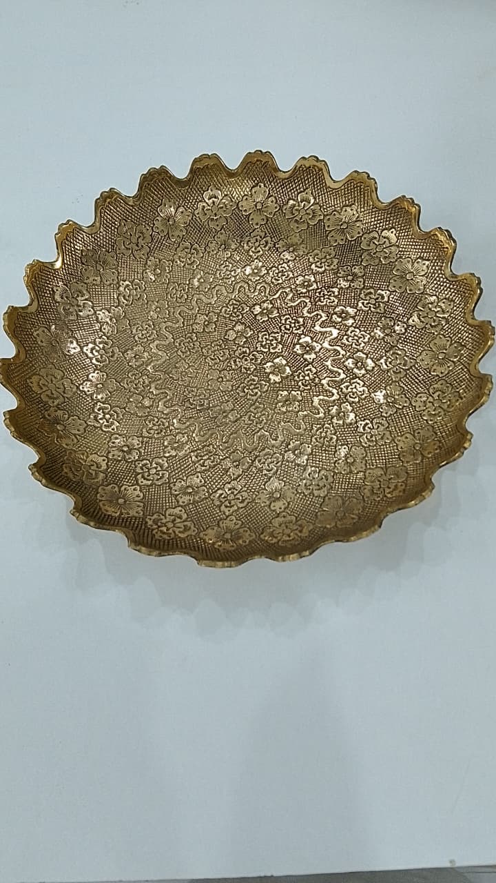 Brass Scalloped Pooja Thali - Deep