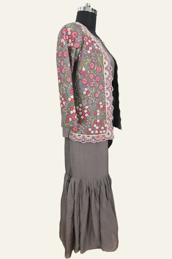 Floral Hand Embroidered Ensemble by Inaya Lifestyle | Earthy Charcoal