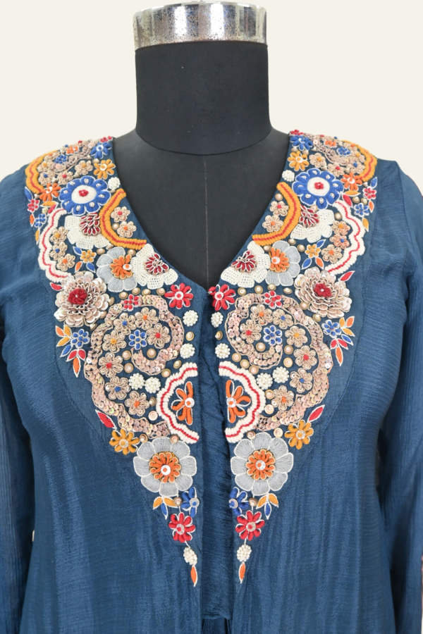 Embroidered Kaftan Set | Effortless Chic | Teal Blue | Inaya Lifestyle